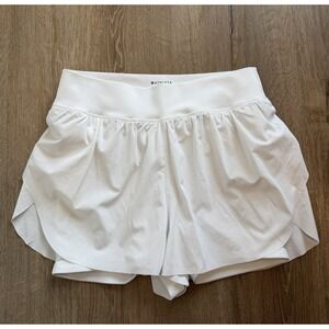 Athleta Sz Medium Crossover High Rise 2 in 1 Run Short White 1.5" Gym
